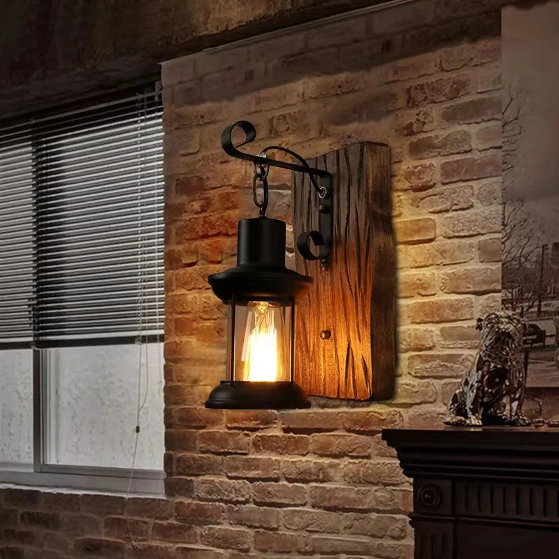 Industrial Style Retro Wall Light in Solid Wood, Single Head…